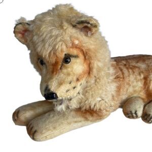 Rare Style Vintage Steiff Stuffed Lion Animal 16" Long plus Tail Laying Down